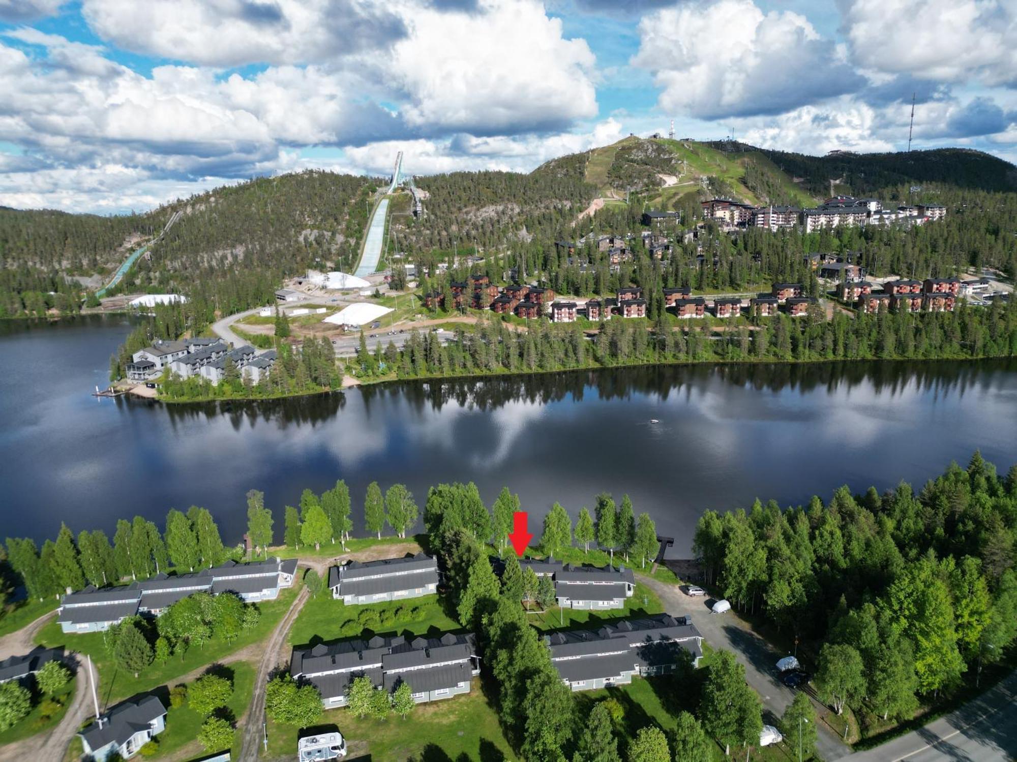 Lomakivakka - Roomy 2bd & Loft By The Lake, Free Wifi And Sauna *
